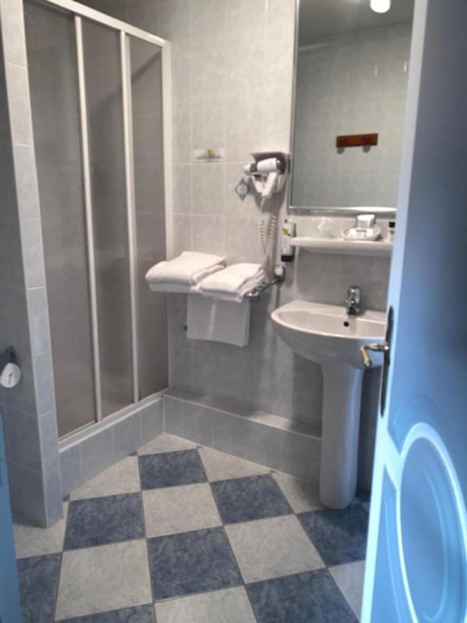Le Relais De La Rance - Chambres D'Hotes Quedillac Luaran gambar