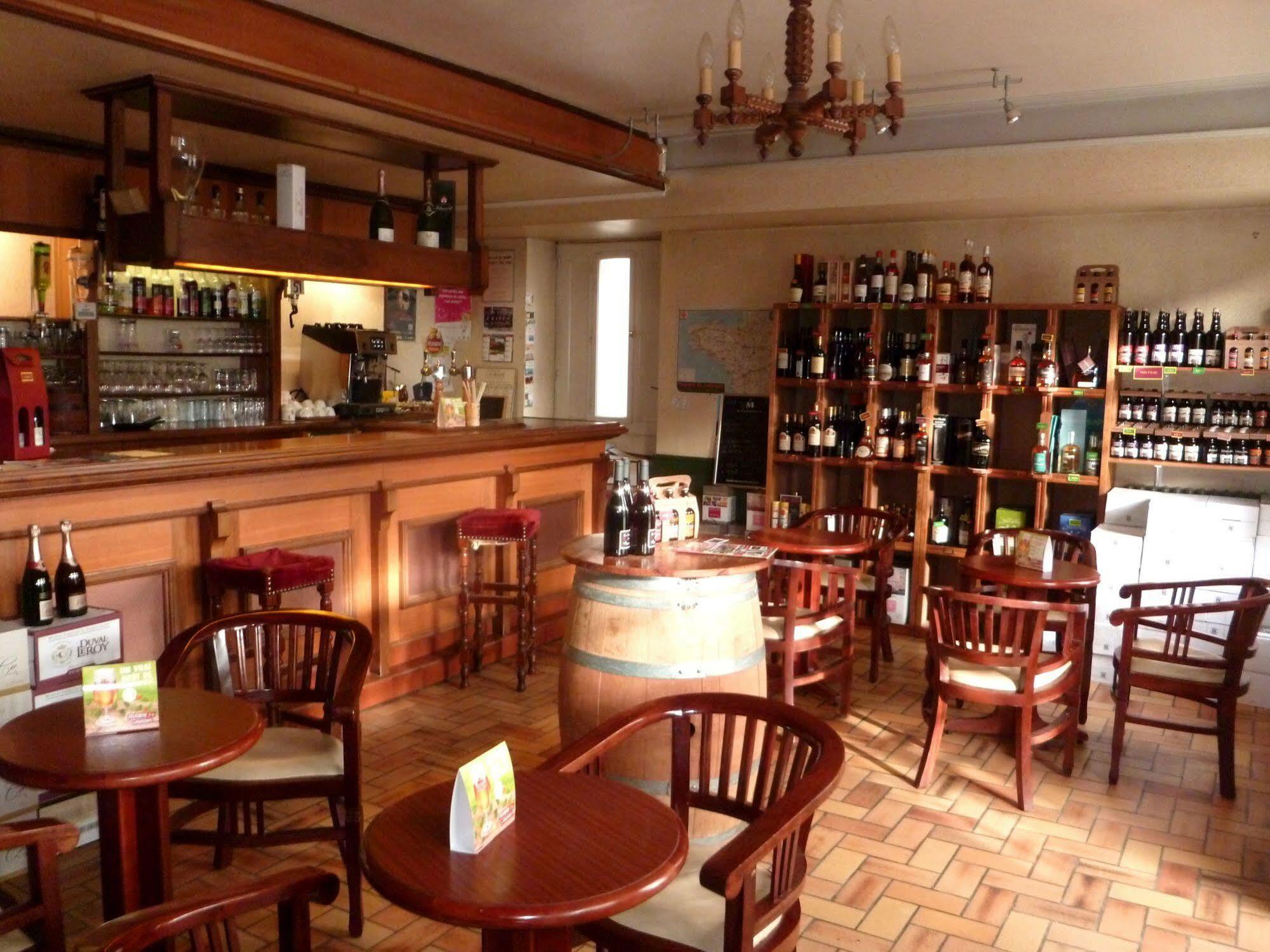 Le Relais De La Rance - Chambres D'Hotes Quedillac Luaran gambar